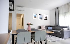 Apartment Oaza With Free Parking